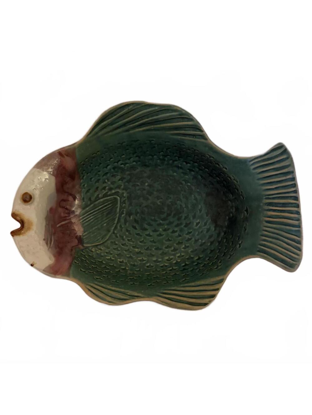 Signed Nancy Jefferson mid-century California pottery ceramic fish serving dish